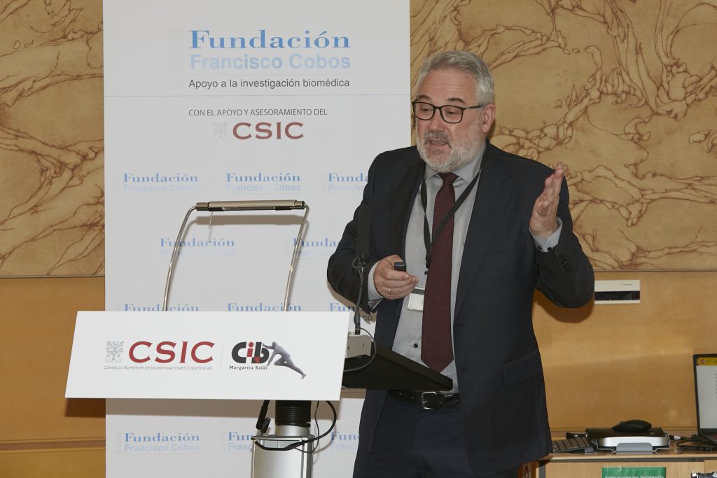 Prof. Vicente Larraga, secretario de la FFC.